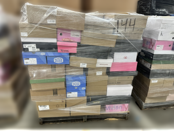 Costco Clothing Pallets - Image 3