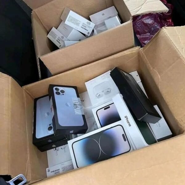 Bulk Iphone 13 Liquidation Pallets - Image 6